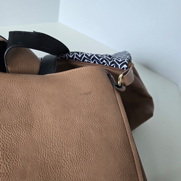 MADISON WEST Elle Tote - Picture 15 of 16